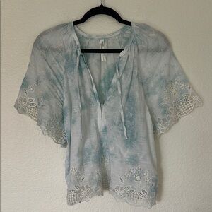 Anthropologie Elegant Blue Floral Lace Women's Top small